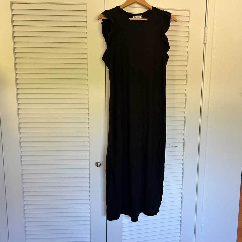 Carve Designs Black Ruffle Sleeve Midi Dress